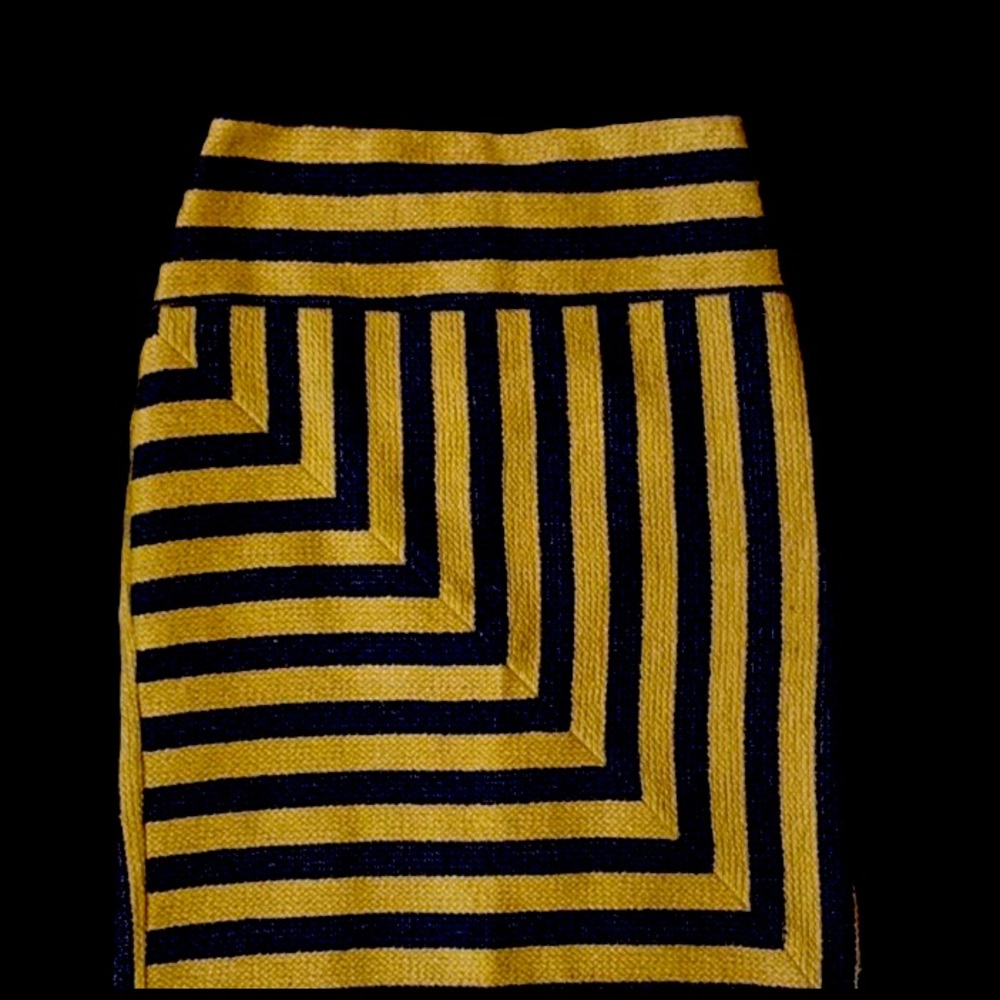 EVA FRANCO Angler pencil skirt in black and gold